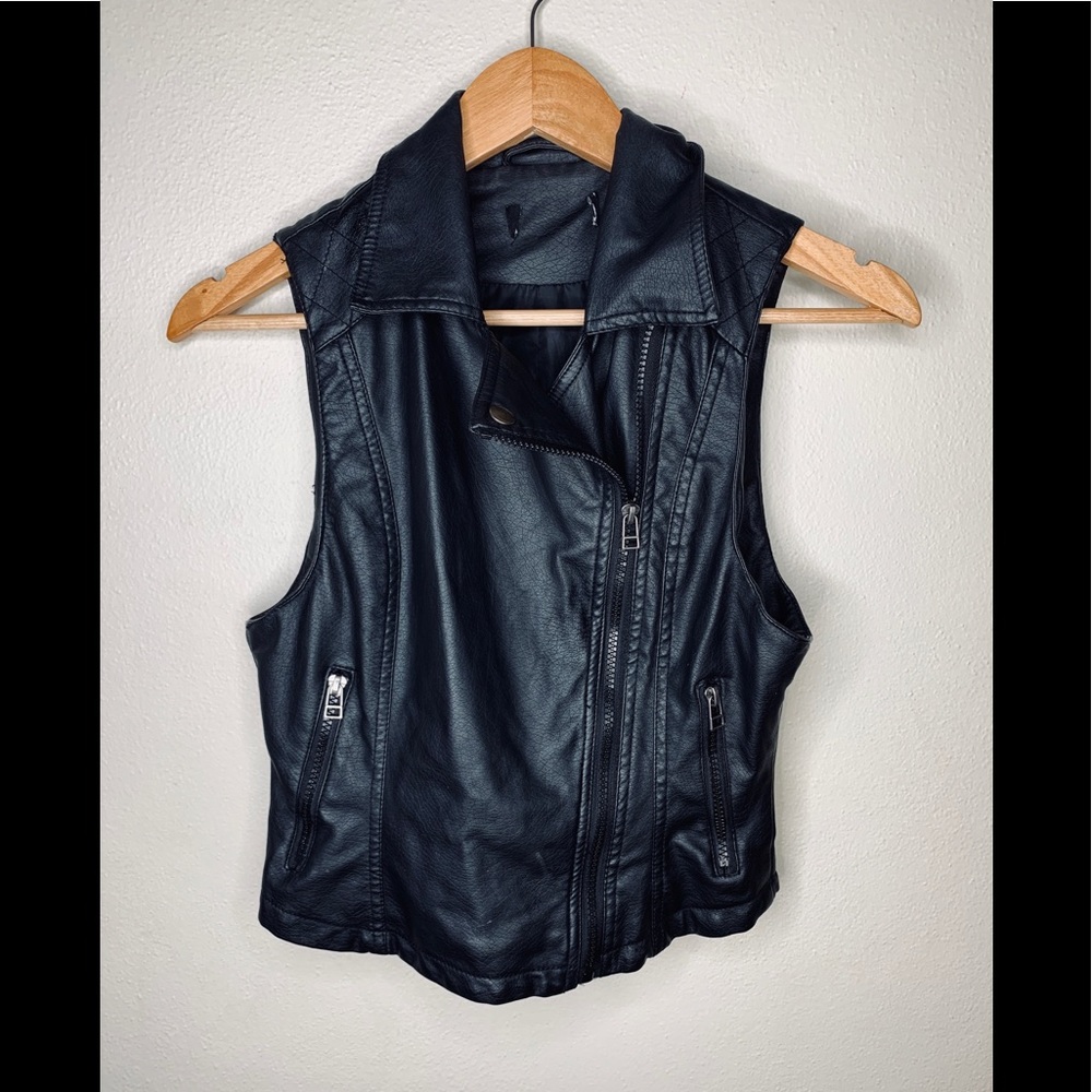 COPY - Vintage Moto vest Faux leather.